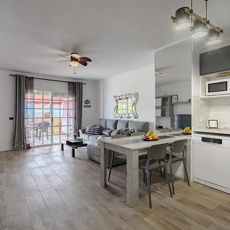 Balcon Smart Hi-end Services Media Streaming דירה אדחה