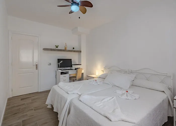 Balcon Smart Hi-end Services Media Streaming Apartman